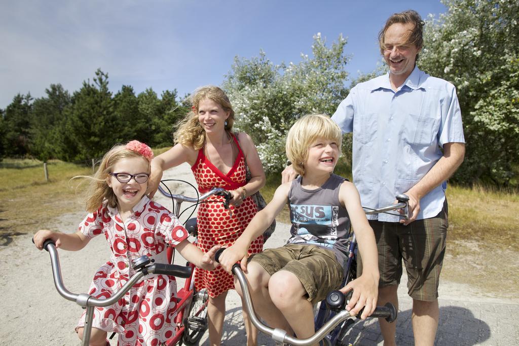 Sier aan Zee Vandrerhjem Hollum  Eksteriør bilde