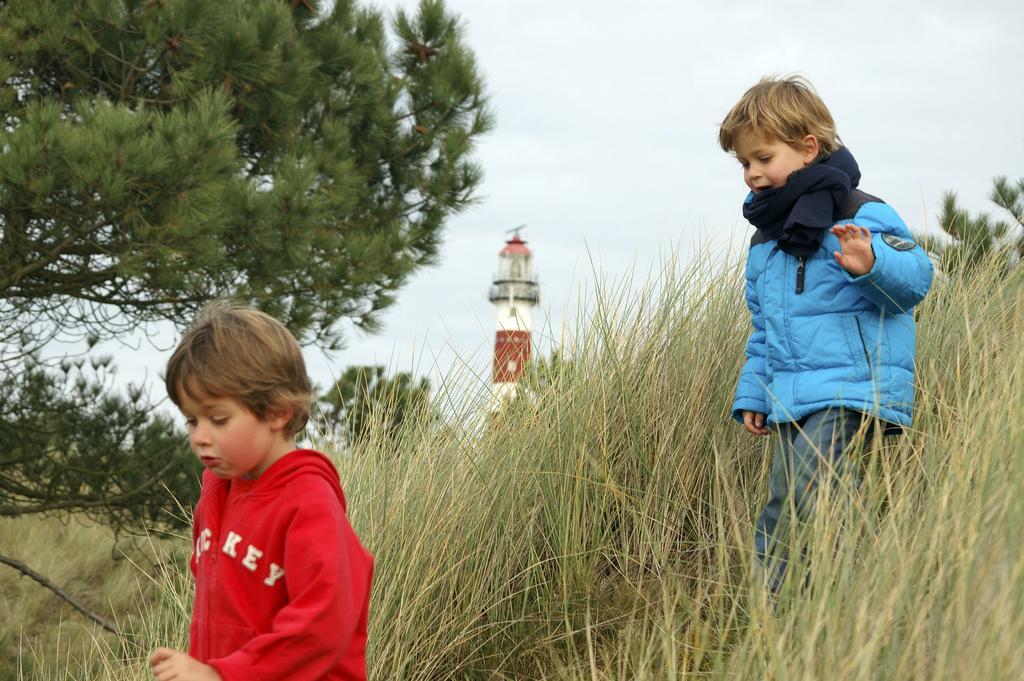 Sier aan Zee Vandrerhjem Hollum  Eksteriør bilde